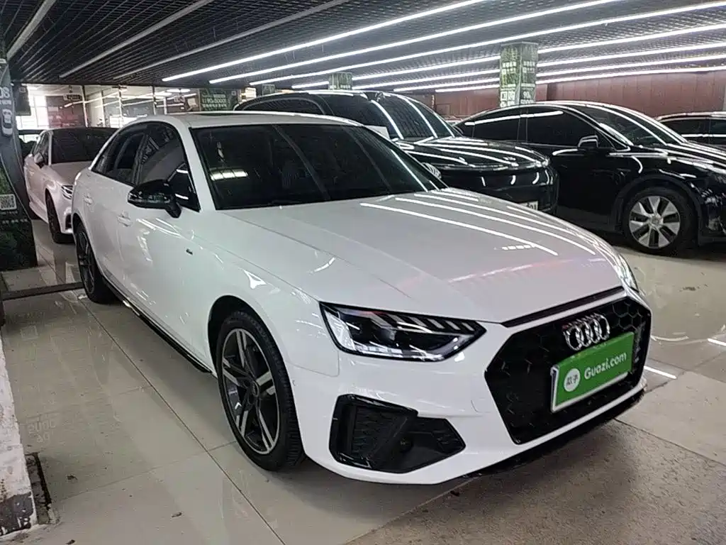 Audi A4L 2023