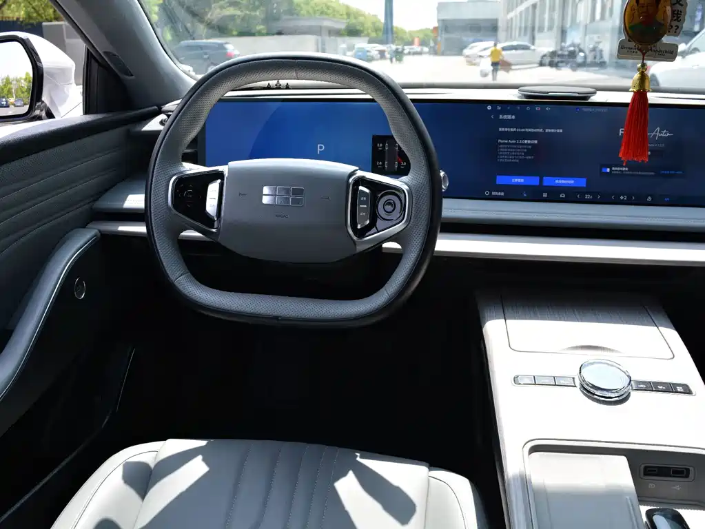 Geely Galaxy E8 2025 — фото 10