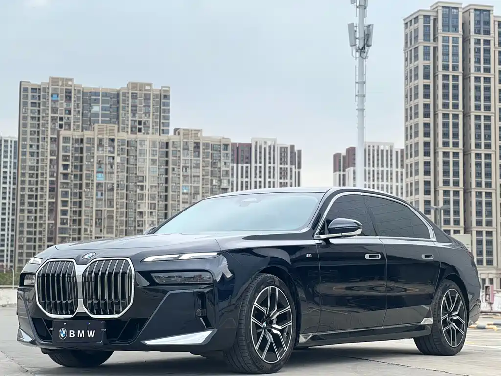 BMW 7 Series 2025