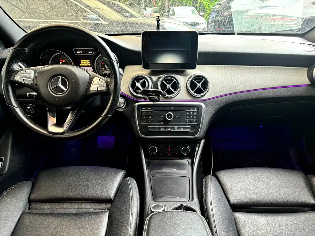 Mercedes-Benz CLA 2016 — фото 18