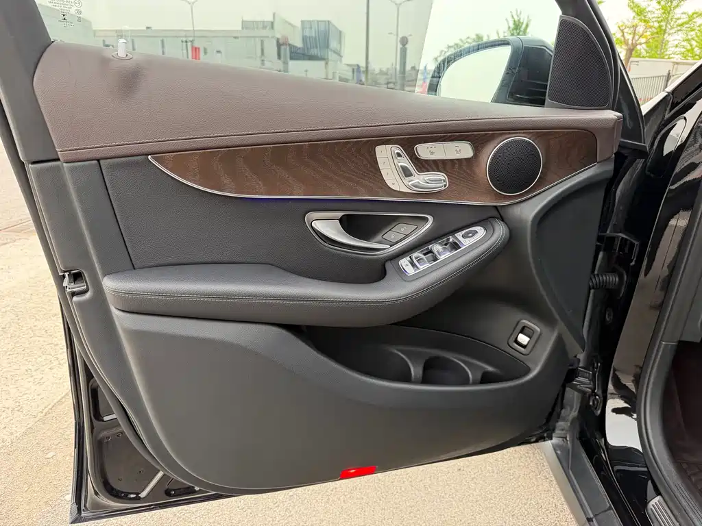 Mercedes-Benz GLC 2021 — фото 10