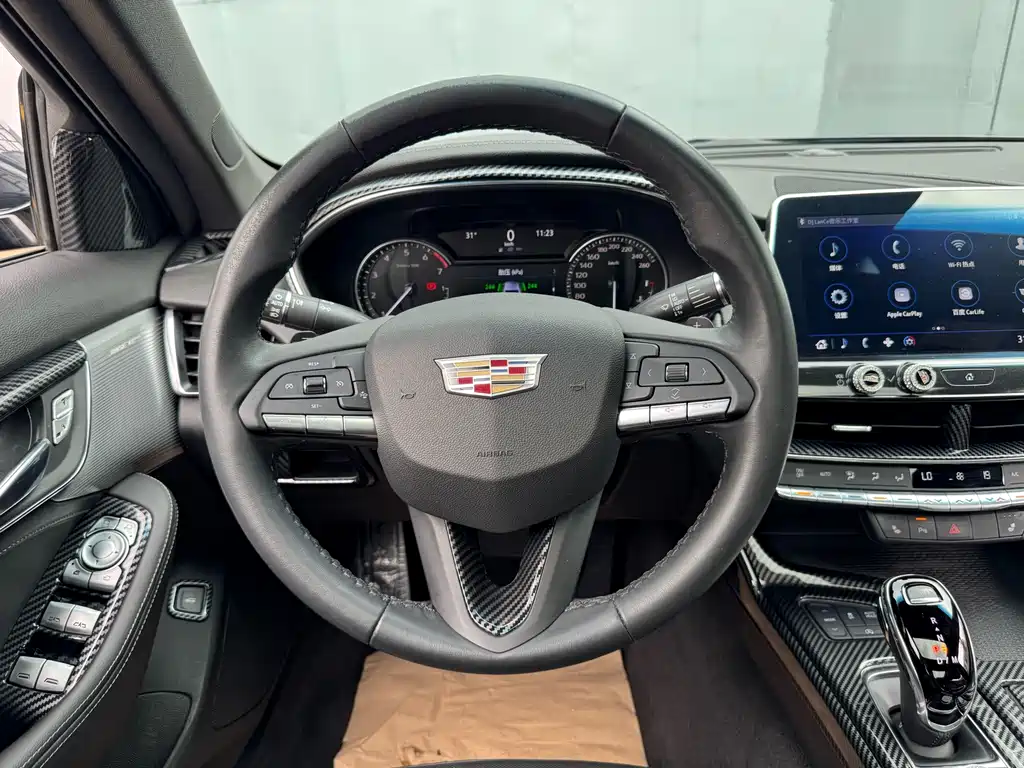 Cadillac CT5 2021 — фото 16