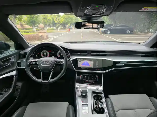 Audi A6L 2023