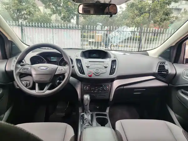 Ford Kuga 2017