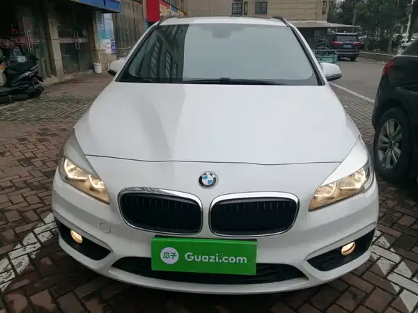 BMW 2 Series Station Wagon 2016