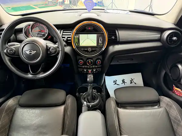 MINI 2016