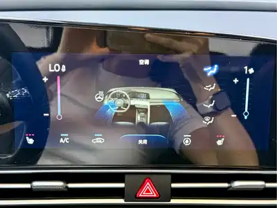 Hyundai Elantra 2022