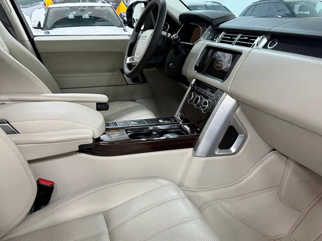 Land Rover Range Rover 2017 — фото 14