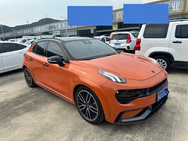 Lynk & Co 02 Hatchback 2021
