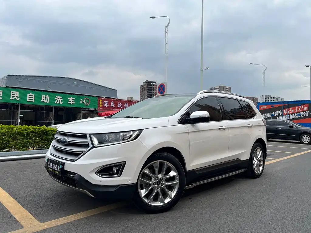 Ford Edge 2017 — фото 1
