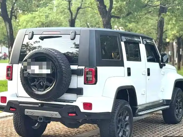 BAIC BJ40 2023