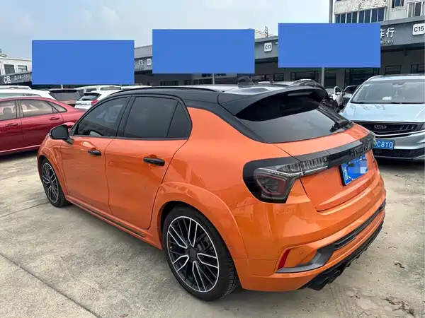 Lynk & Co 02 Hatchback 2021