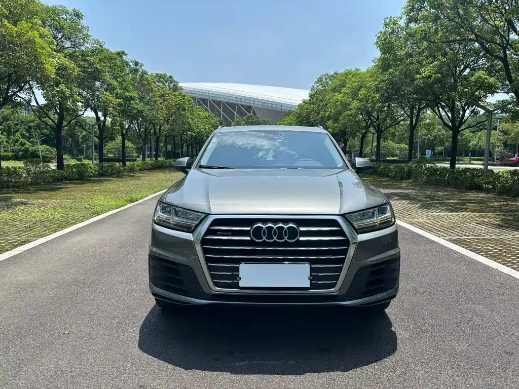 Audi Q7 2016 — фото 2
