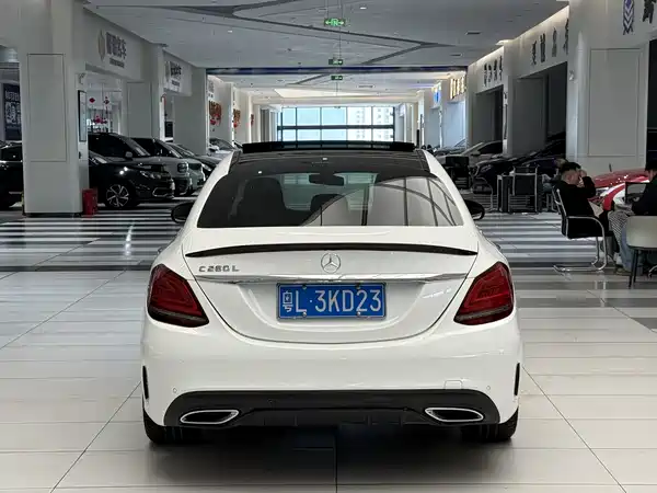 Mercedes-Benz C-Class 2021