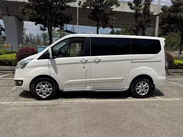 Ford Tourneo 2017