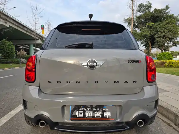 MINI Countryman 2012