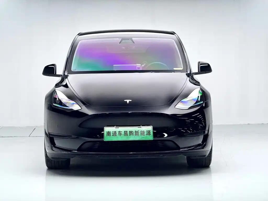 Tesla Model Y 2023 — фото 2
