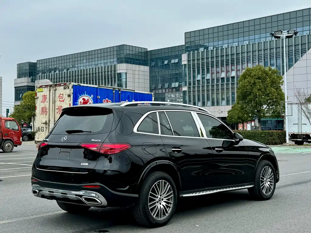Mercedes-Benz GLC 2024 — фото 13