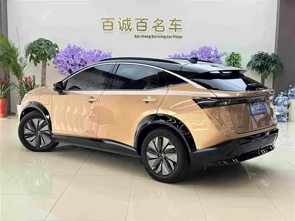 Nissan ARIYA 2024