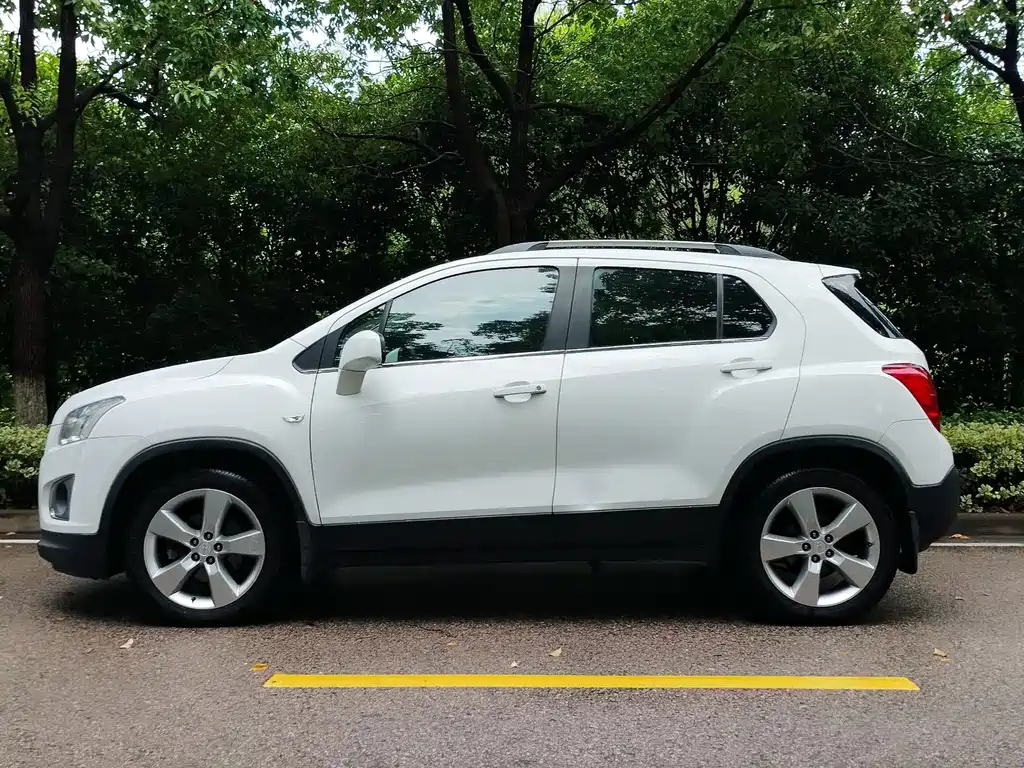 Chevrolet Trax 2016 — фото 4