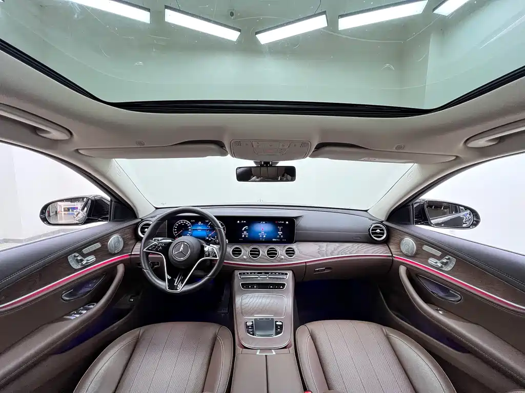 Mercedes-Benz E-Class 2023 — фото 22