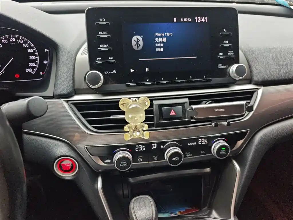 Honda Accord 2019 — фото 14