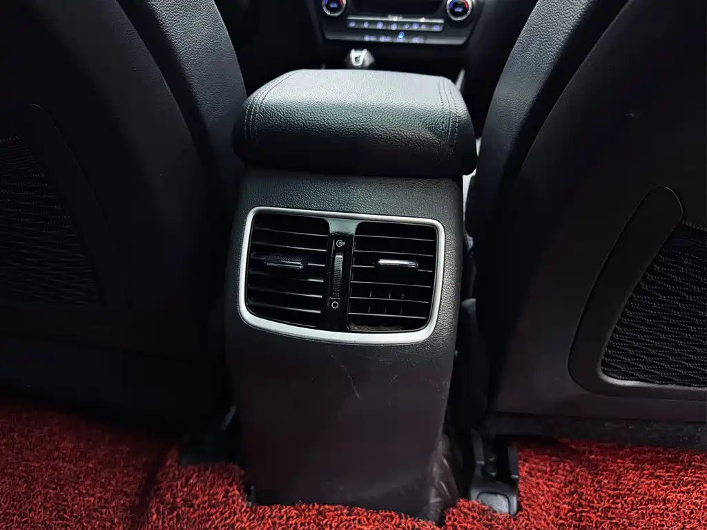 Hyundai Tucson 2017 — фото 17