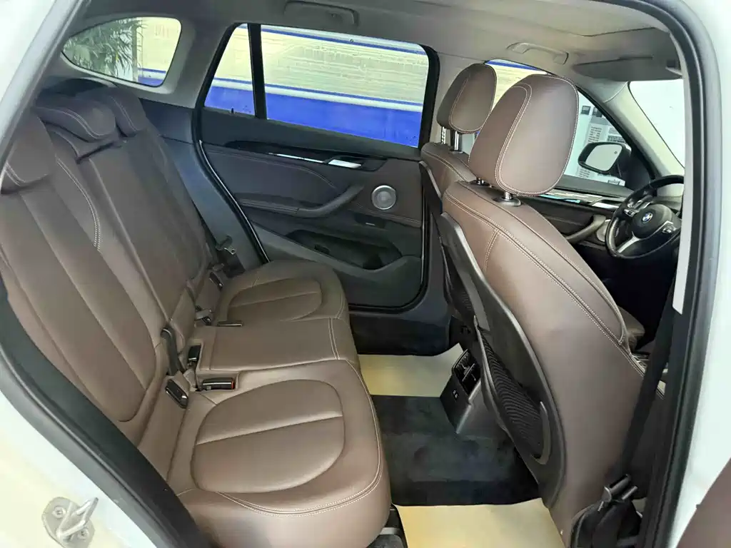 BMW X1 2022 — фото 20