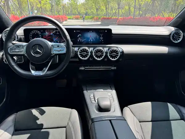 Mercedes-Benz A-Class 2022