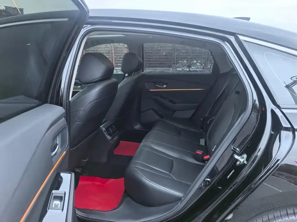 Honda Accord 2023 — фото 16