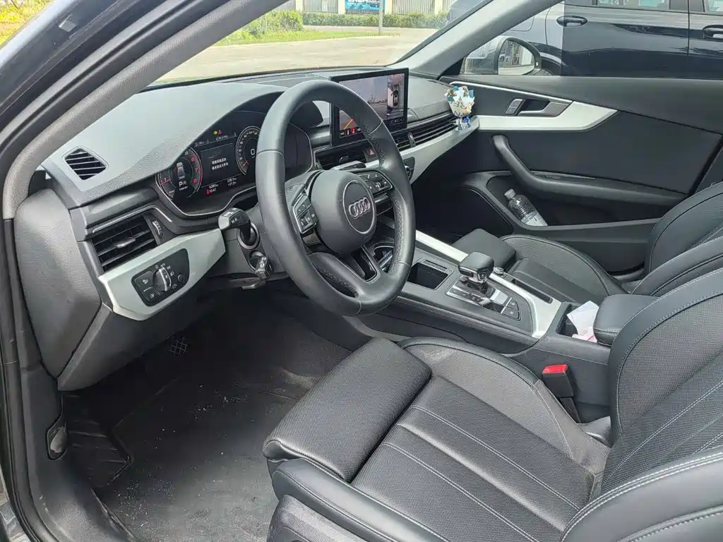 Audi A4L 2024