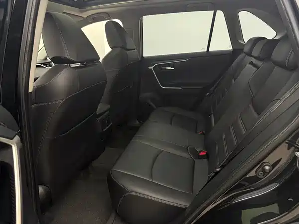 Toyota RAV4 2024