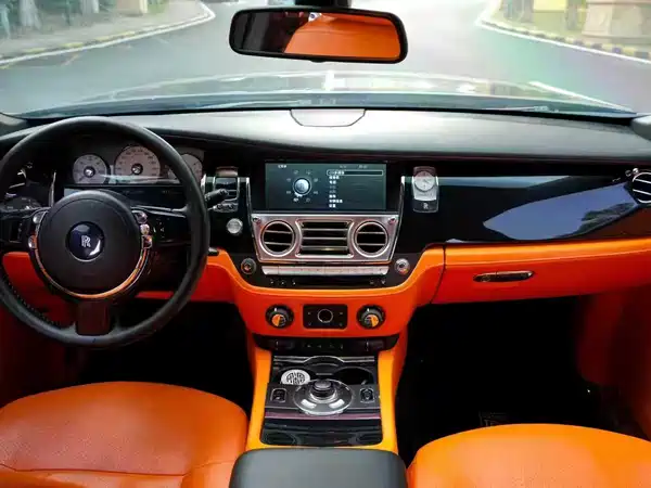 Rolls-Royce Ghost 2010