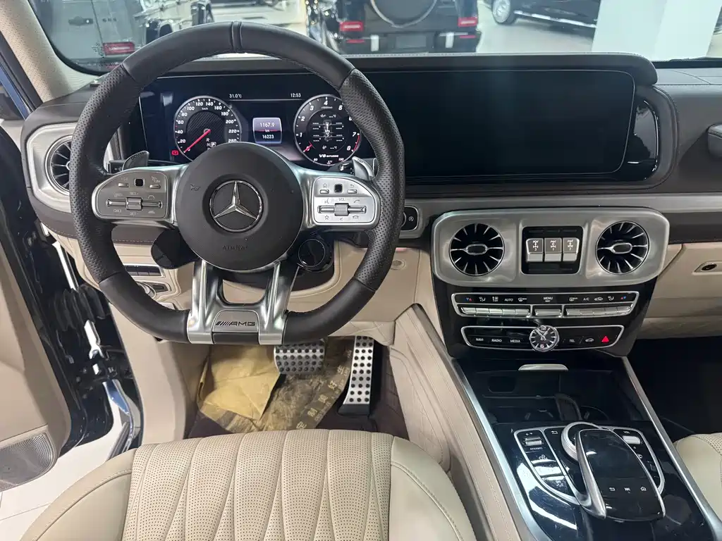 Mercedes-Benz G-Class AMG 2023 — фото 11