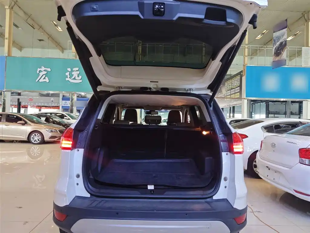 Ford Kuga 2014 — фото 15