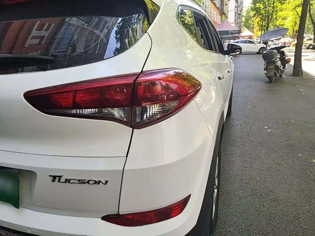 Hyundai Tucson 2016 — фото 8