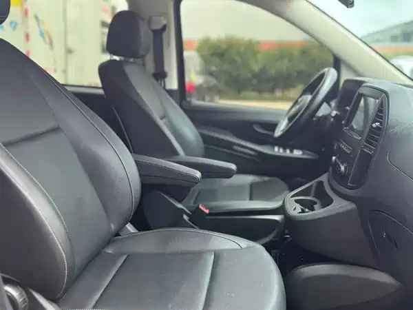 Mercedes-Benz Vito 2022