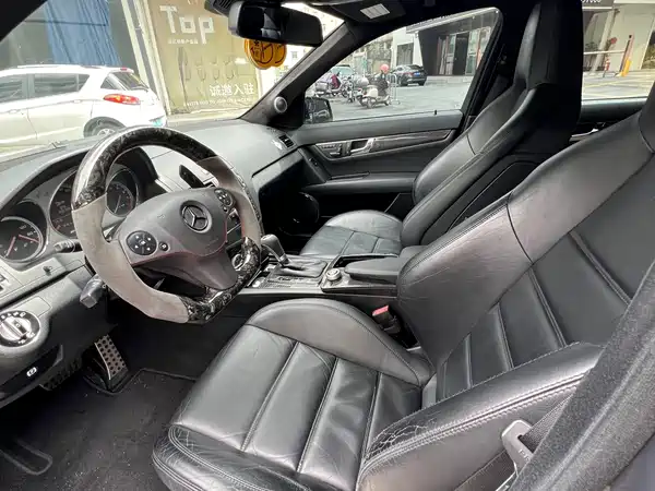 Mercedes-Benz C-Class AMG 2010