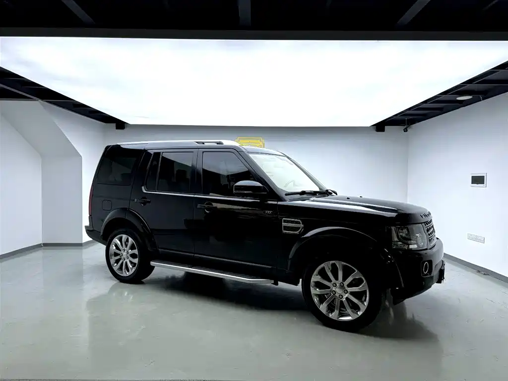 Land Rover Discovery 2014 — фото 3