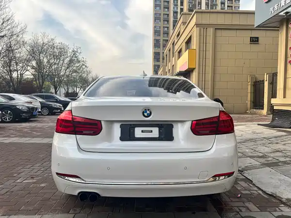 BMW 3 Series 2017