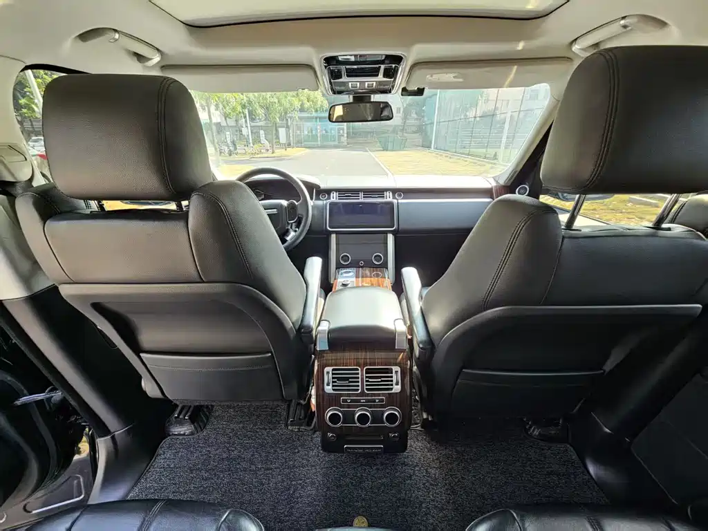 Land Rover Range Rover 2017 — фото 21