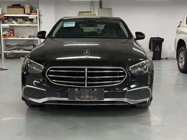 Mercedes-Benz E-Class 2021