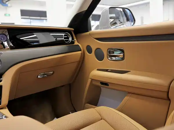 Rolls-Royce Ghost 2024