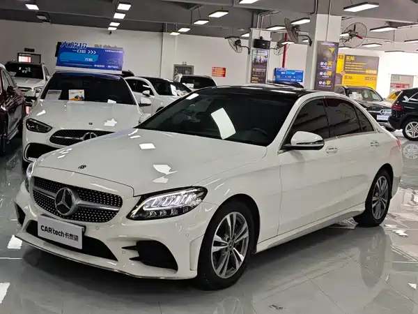 Mercedes-Benz C-Class 2021