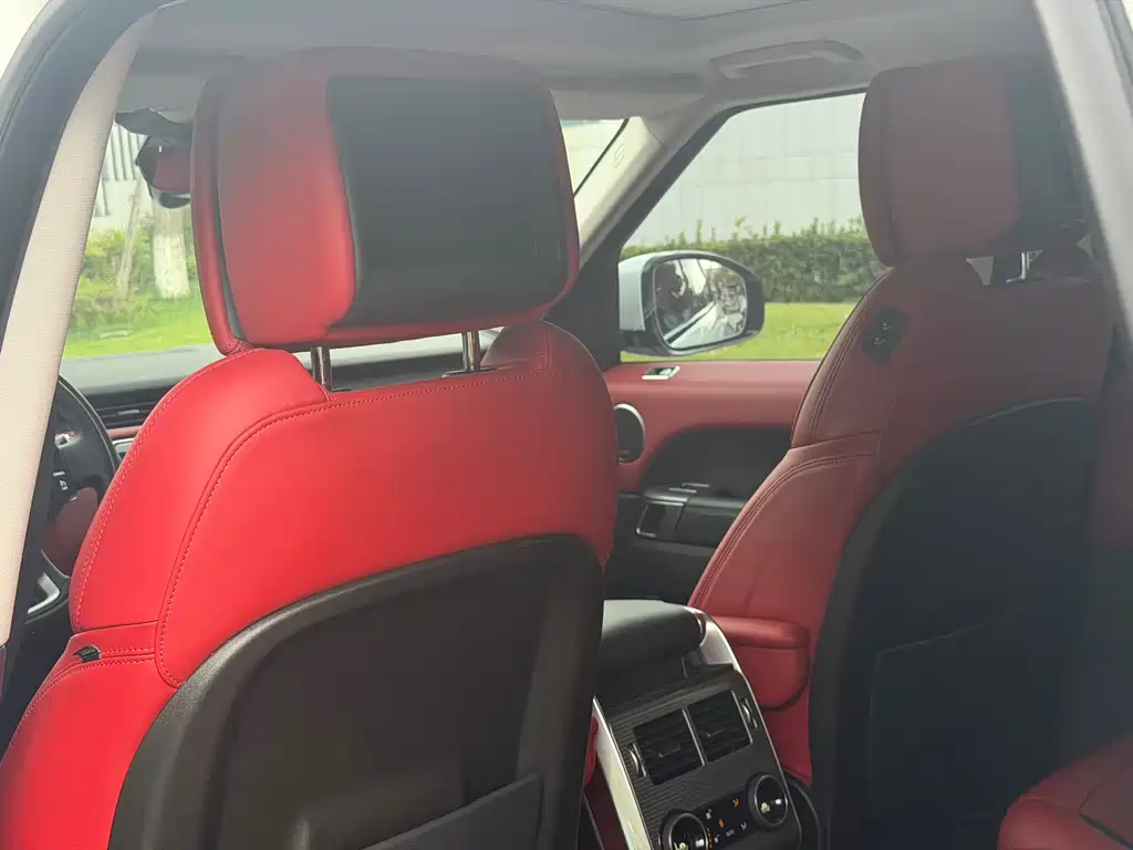 Land Rover Range Rover Sport 2018 — фото 19