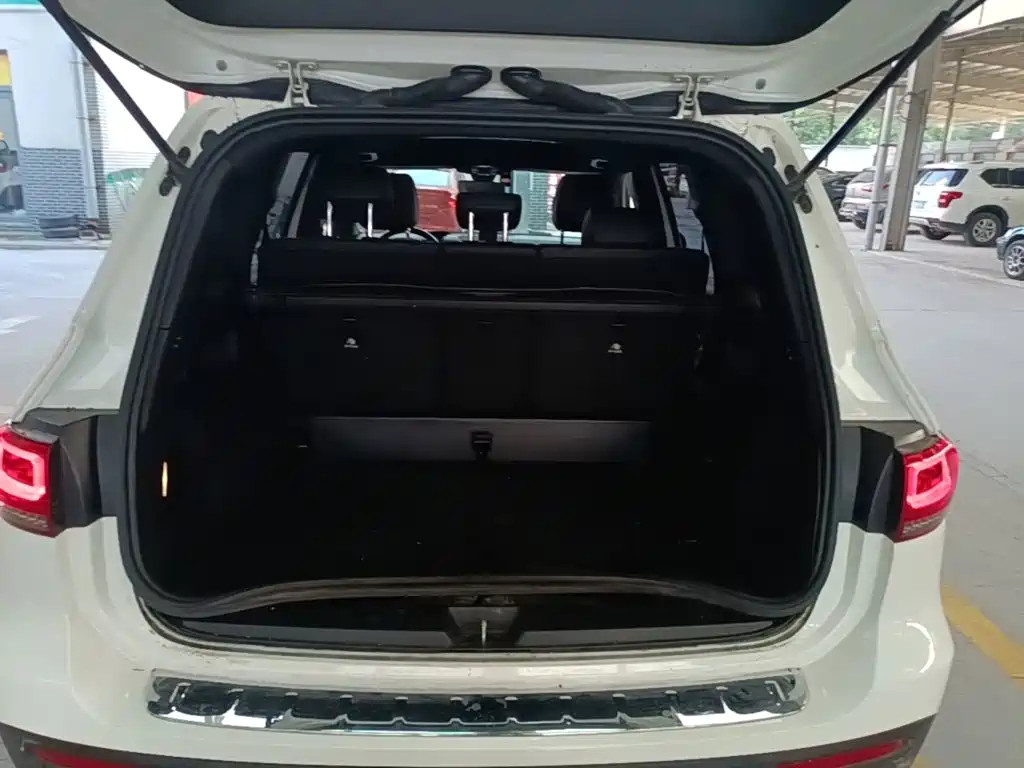 Mercedes-Benz GLB 2020 — фото 19