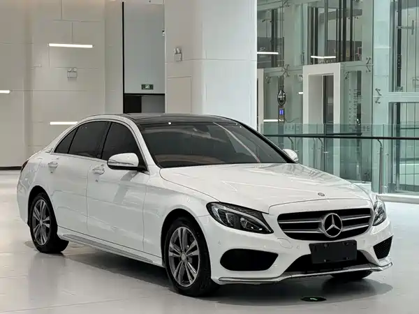 Mercedes-Benz C-Class 2018