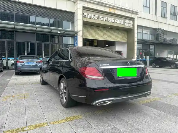 Mercedes-Benz E-Class 2020