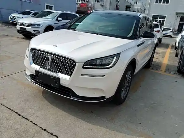Lincoln Corsair 2023