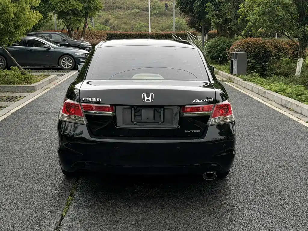 Honda Accord 2011